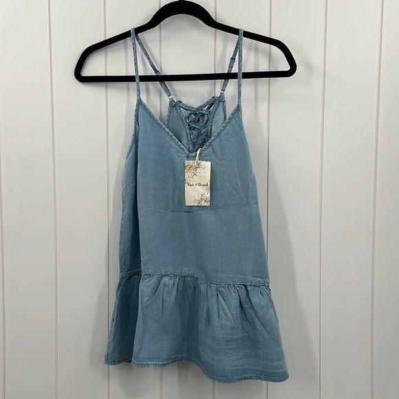 🆕Hem & Thread Lace Up Back Tank Top S,M & Large Available Light Blue Halter - Picture 2 of 8